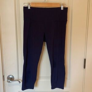 EUC Athleta navy blue crop yoga exercise leggings